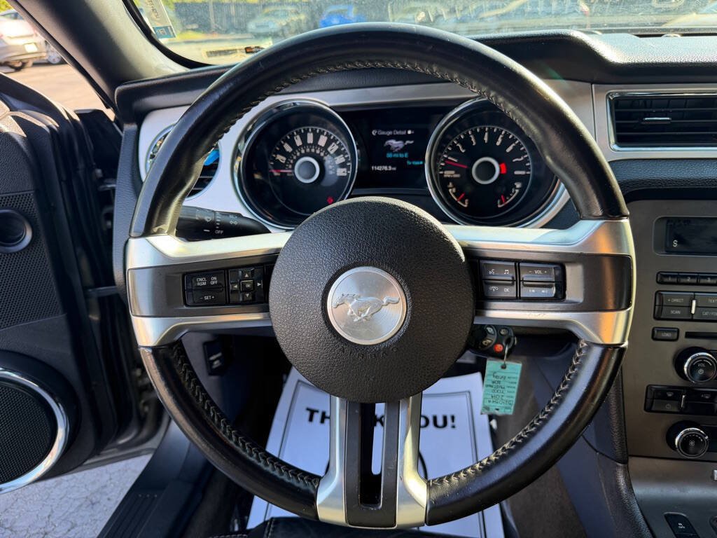 Used 2014 Ford Mustang Premium RWD image 10