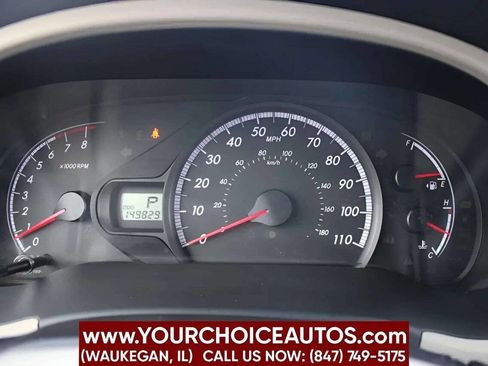 Used 2012 Toyota Sienna LE w/ Towing Pkg image 20