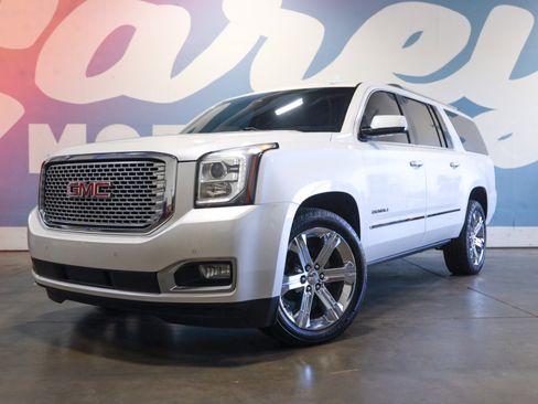 Used 2016 GMC Yukon XL Denali w/ Open Road Package image 40