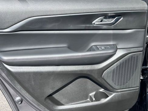 New 2026 Jeep Grand Cherokee L Laredo AWD/4WD image 33