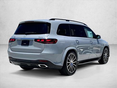 New 2026 Mercedes-Benz GLS 450 4MATIC image 17