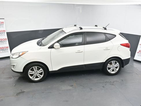 Used 2013 Hyundai Tucson GLS image 28