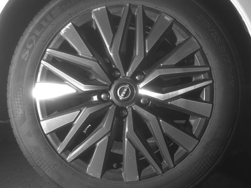 Used 2025 Nissan Altima 2.5 SV image 15