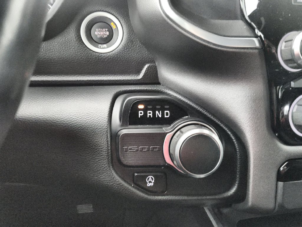 Used 2021 RAM 1500 Big Horn RWD image 32