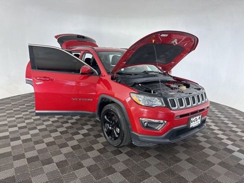 Used 2021 Jeep Compass Latitude w/ Convenience Group FWD image 14