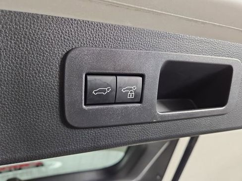 Used 2025 Lexus LX 600 F Sport w/ Accessory Package (2T) image 34