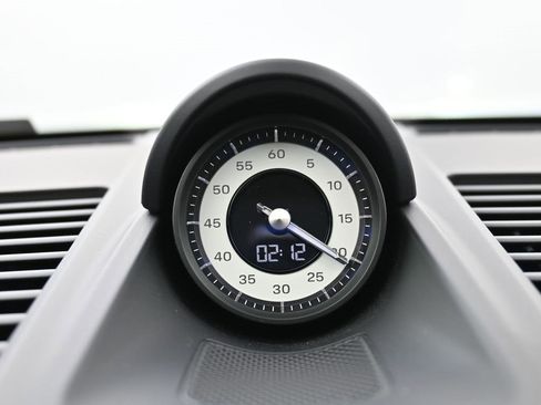 Certified 2024 Porsche 911 Carrera 4S image 21