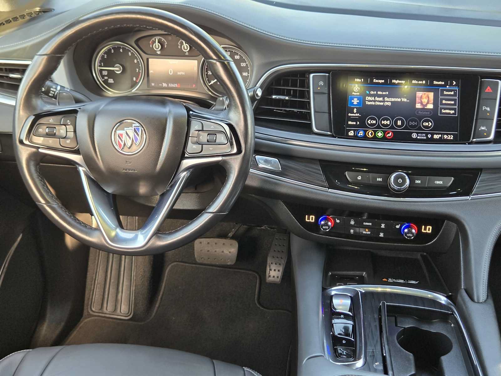 Used 2023 Buick Enclave Essence w/ Sport Touring Edition FWD image 25