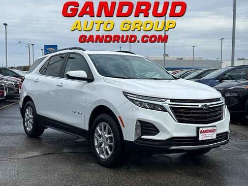 Used 2024 Chevrolet Equinox LT AWD/4WD image 1