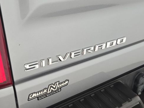 Used 2024 Chevrolet Silverado 1500 LT Trail Boss AWD/4WD image 38