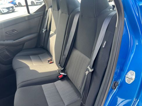 Used 2025 Nissan Sentra SV image 33