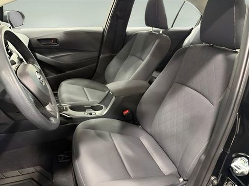 Used 2023 Toyota Corolla LE FWD image 11