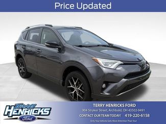 Used 2018 Toyota RAV4 SE w/ All Weather Liner Package AWD/4WD 360° Tour