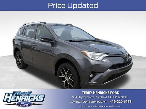 Used 2018 Toyota RAV4 SE w/ All Weather Liner Package AWD/4WD image 1