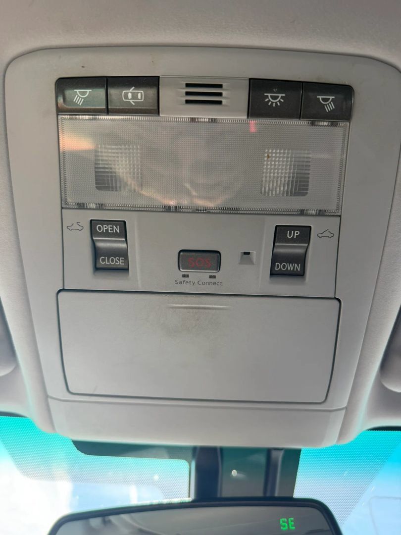 Used 2010 Lexus HS 250h FWD image 26