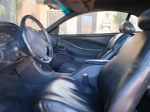 Used 1995 Ford Mustang GT RWD image 12