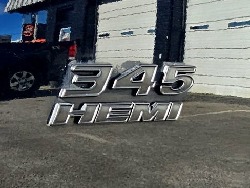 Used 2018 Dodge Challenger R/T w/ Blacktop Package image 9