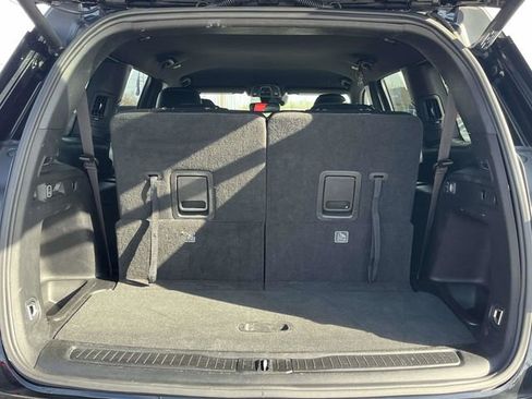 Used 2024 Jeep Grand Cherokee L Laredo image 21