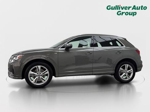 Used 2020 Audi Q3 2.0T Premium Plus w/ Premium Plus Package AWD/4WD image 2
