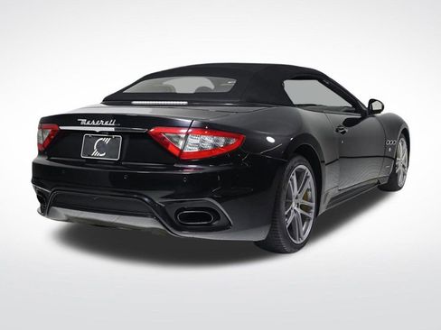 Used 2018 Maserati GranTurismo Sport image 5