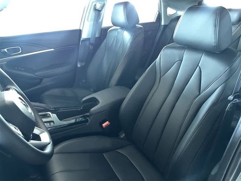 New 2025 Acura Integra image 12