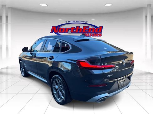 Used 2025 BMW X4 xDrive30i image 5