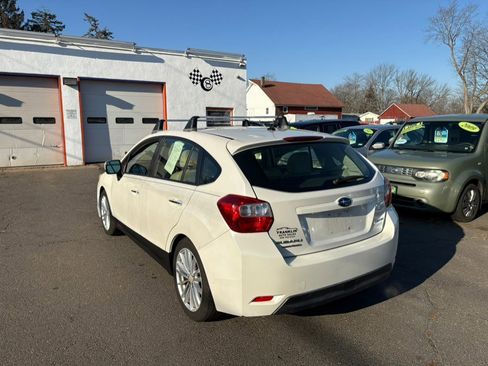 Used 2012 Subaru Impreza 2.0i Limited image 3