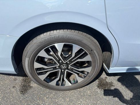 Used 2026 Honda Odyssey Elite image 10