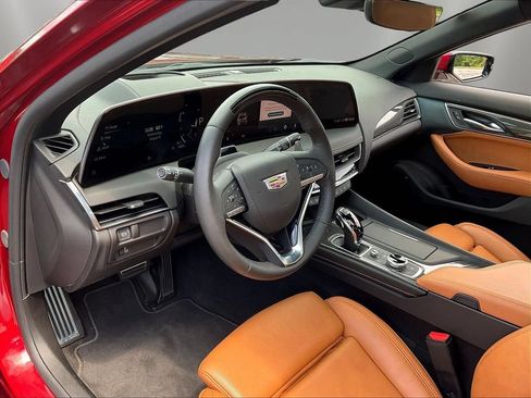 Used 2026 Cadillac CT5 Sport w/ Platinum Package AWD/4WD image 18