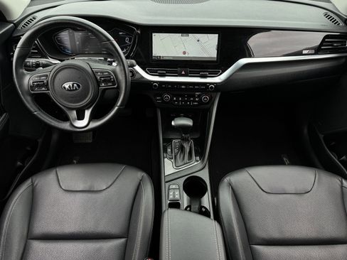 Used 2021 Kia Niro EX Premium FWD image 12