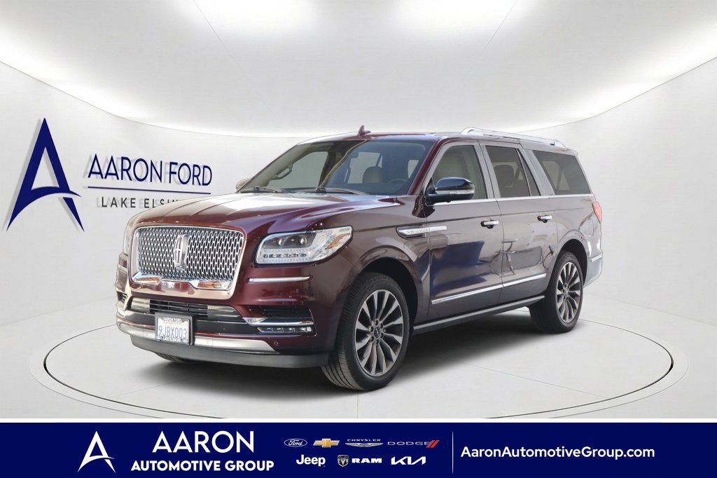 Used 2018 Lincoln Navigator L Select RWD image 1