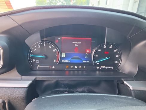 Used 2023 Ford Explorer XLT w/ Equipment Group 202A AWD/4WD image 2