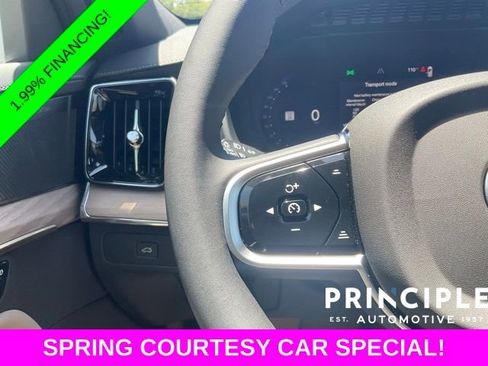 New 2026 Volvo XC90 B6 Plus w/ Protection Package Premier AWD/4WD image 18