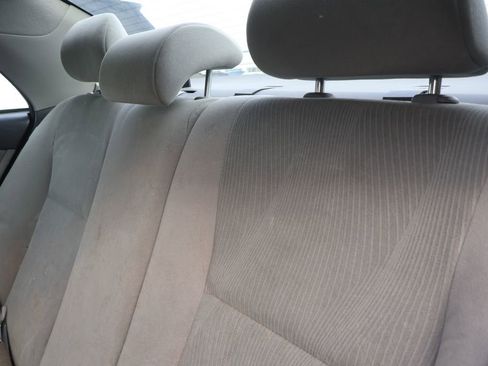 Used 2011 Toyota Corolla LE image 29