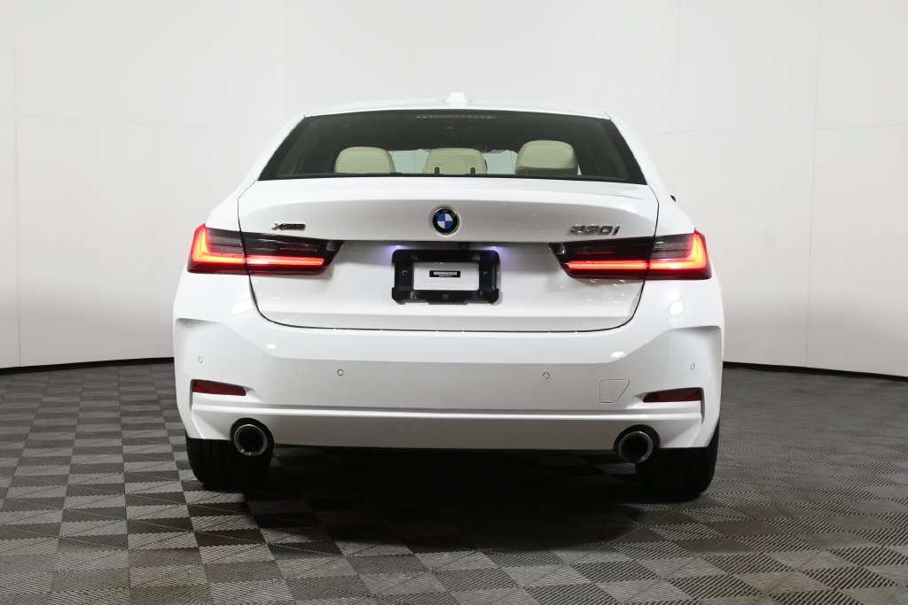 Certified 2023 BMW 330i xDrive Sedan w/ Driving Assistance Package AWD/4WD image 6