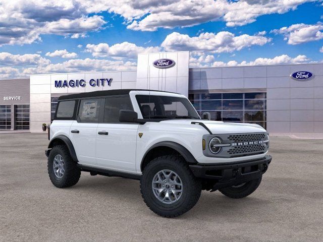 New 2025 Ford Bronco Badlands AWD/4WD image 7