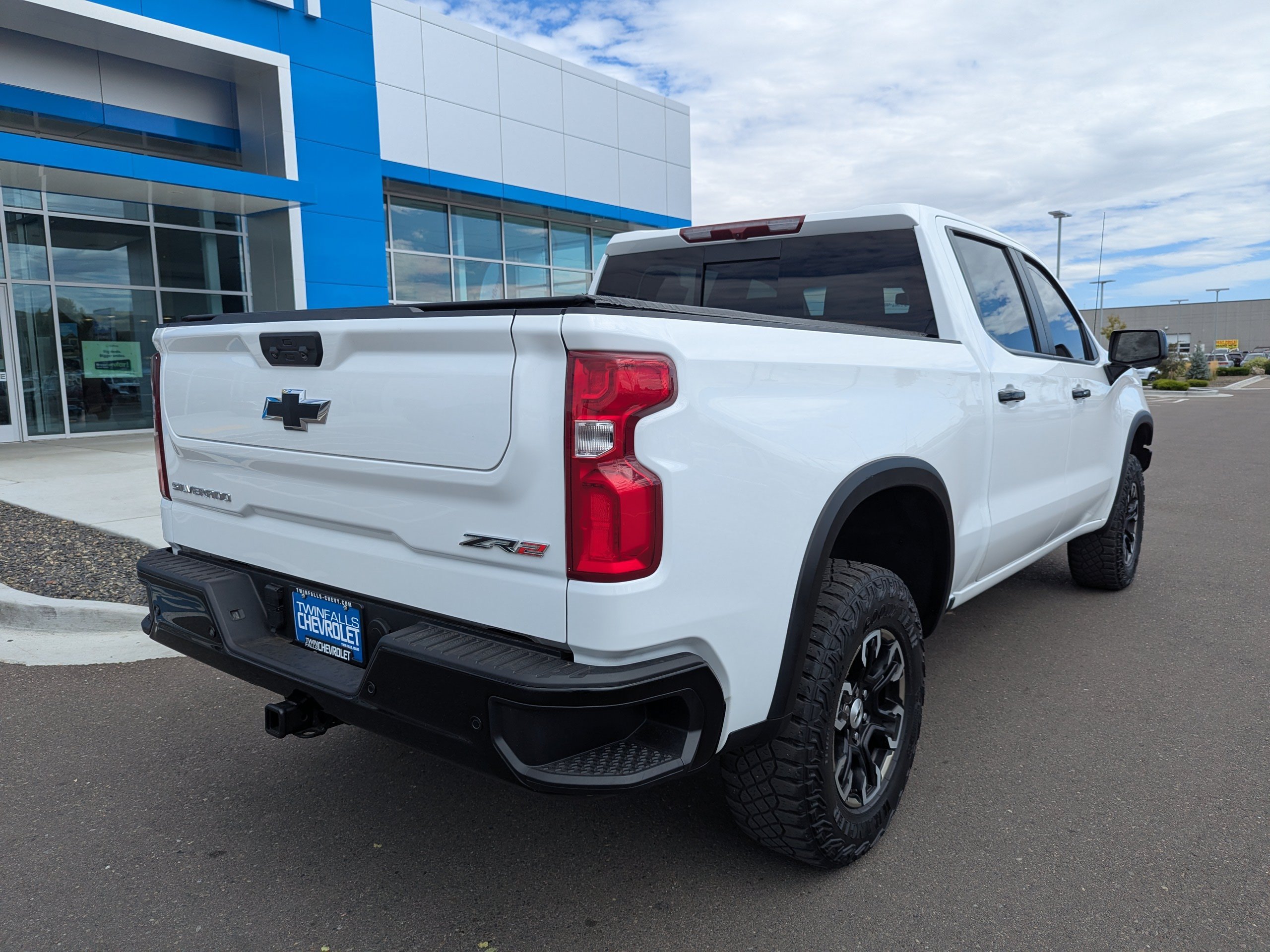 Certified 2024 Chevrolet Silverado 1500 ZR2 AWD/4WD image 39