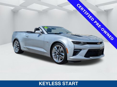 Used 2017 Chevrolet Camaro SS RWD image 3