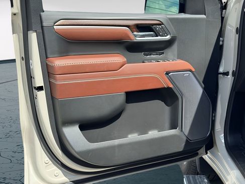 New 2026 GMC Sierra 1500 Denali Ultimate AWD/4WD image 12