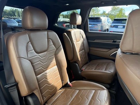 Used 2022 Kia Telluride SX w/ SX Prestige Package AWD/4WD image 20