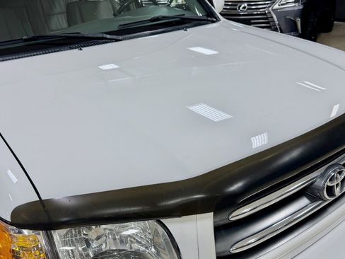 Used 2004 Toyota Sequoia Limited AWD/4WD image 25