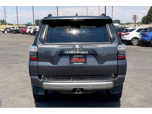 Used 2022 Toyota 4Runner TRD Off-Road image 4