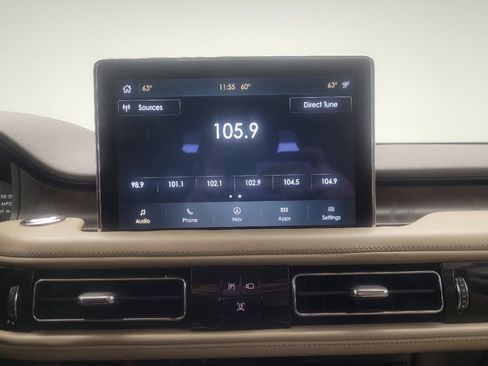 Used 2020 Lincoln Aviator Reserve w/ Elements Package Plus AWD/4WD image 25