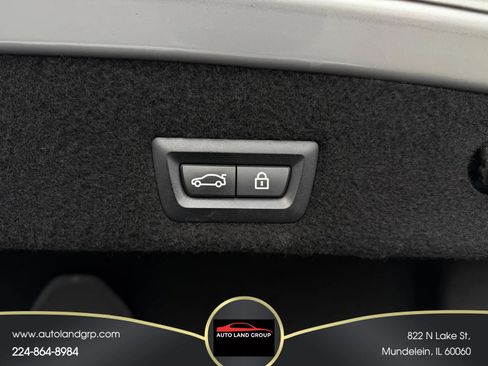 Used 2020 BMW 750i xDrive w/ Executive Package image 30