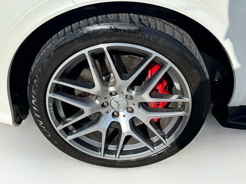 Used 2019 Mercedes-Benz GLE 63 AMG S image 40