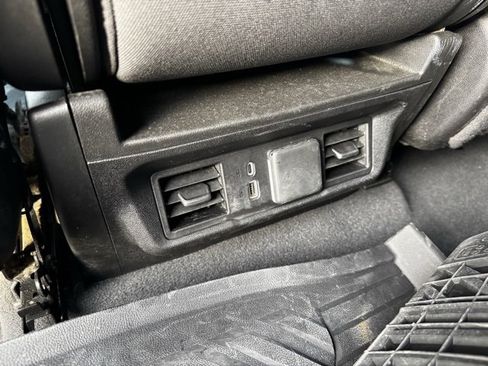 Used 2024 Chevrolet Silverado 1500 RST image 7