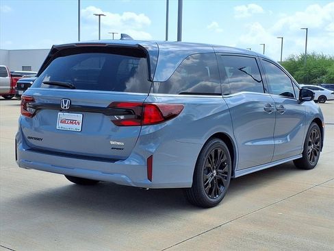 New 2026 Honda Odyssey Sport-L image 4