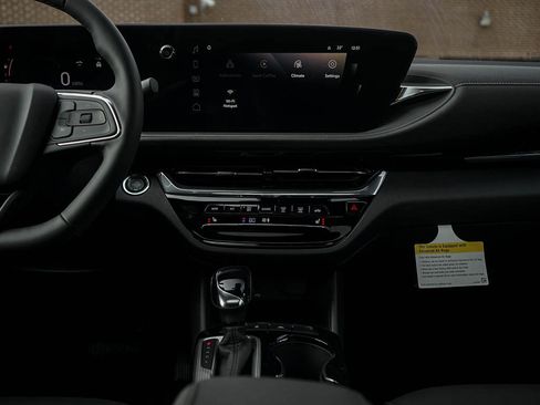 New 2026 Buick Envista Sport Touring FWD image 17