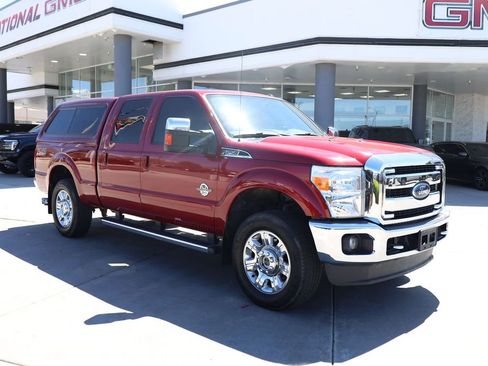 Used 2015 Ford F250 Lariat w/ Lariat Ultimate Package AWD/4WD image 8