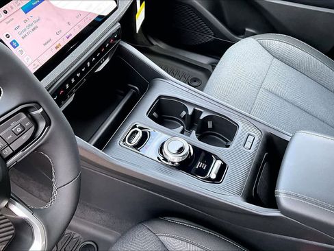 New 2026 Jeep Cherokee Laredo AWD/4WD image 17